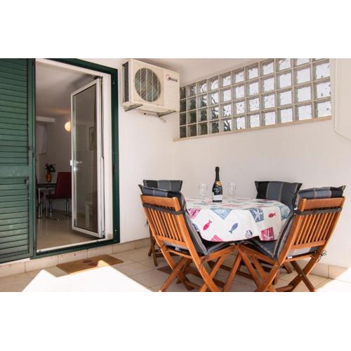 Apartment Pave by Zamalin beach