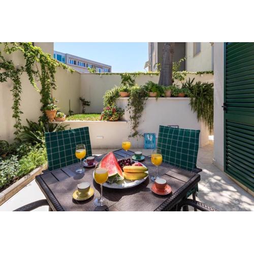 Apartment Pearl of Split (with terrace for 4)