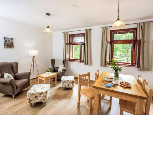 Apartment Pěkná by Interhome