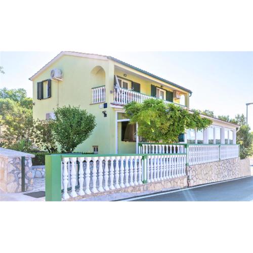 Apartment Pelicaric Sali Dugi otok