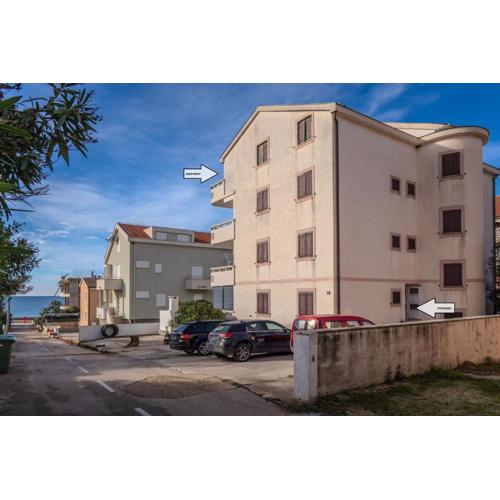 Apartment Penthouse Novalja