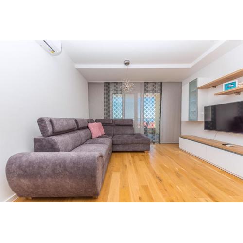 Apartment Petar