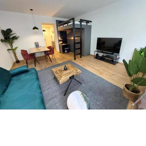 Apartment Premium Apartment Maria Hilf 2 by Interhome