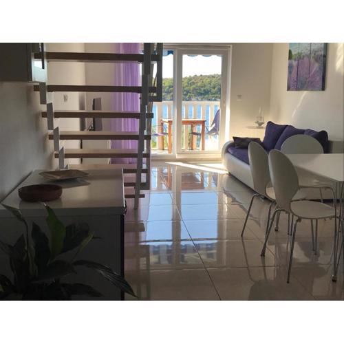 Apartment Purple Loft