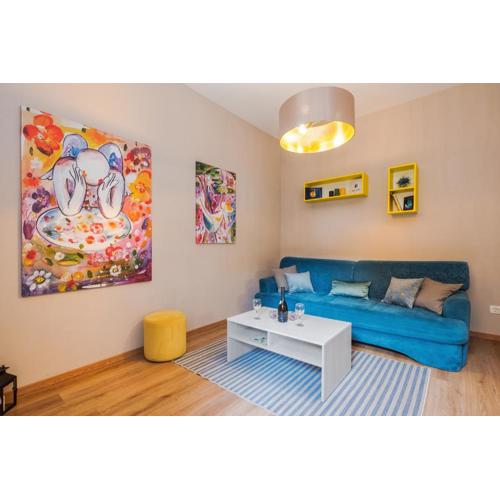 Apartment Queen Teuta in the heart of Split historical heritage