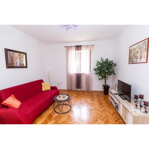 Apartment Roko in Center