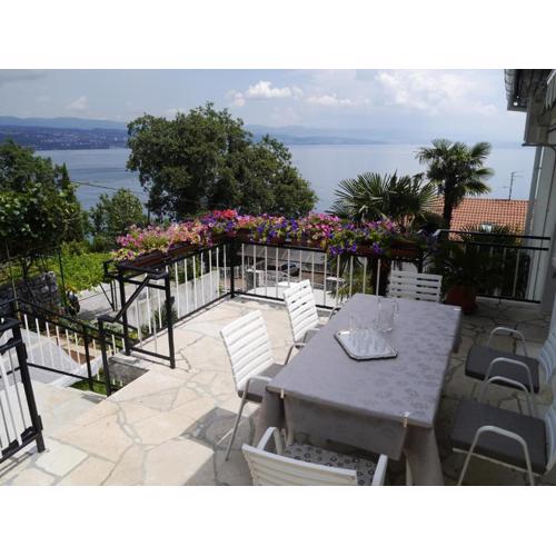 Apartment Romana