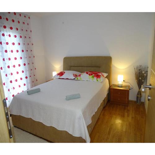 Apartment-Roncevic-2-mit-Meeresblick
