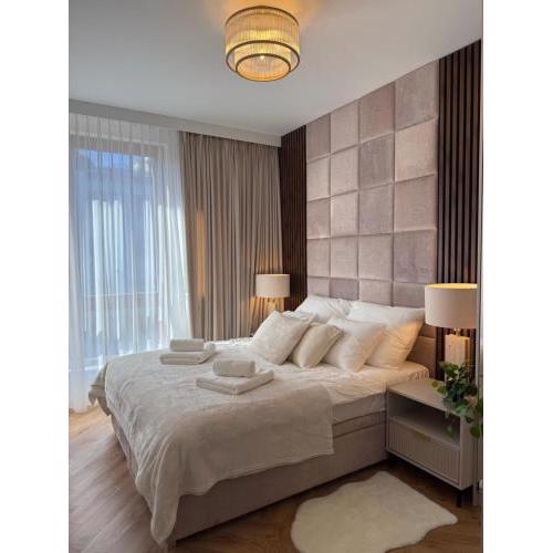 Apartment Royal Wilanów with gym, sauna and private parking space