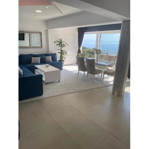 Apartment Royal