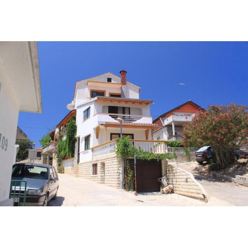 Apartment Sali 8174a