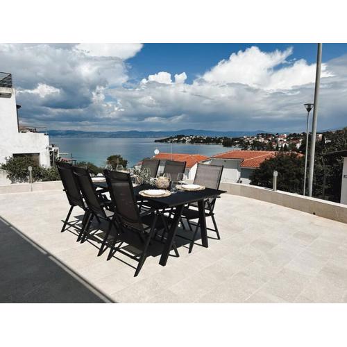 Apartment ”Sand” on island Šolta