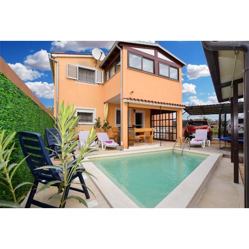 Apartment Sandro 2210
