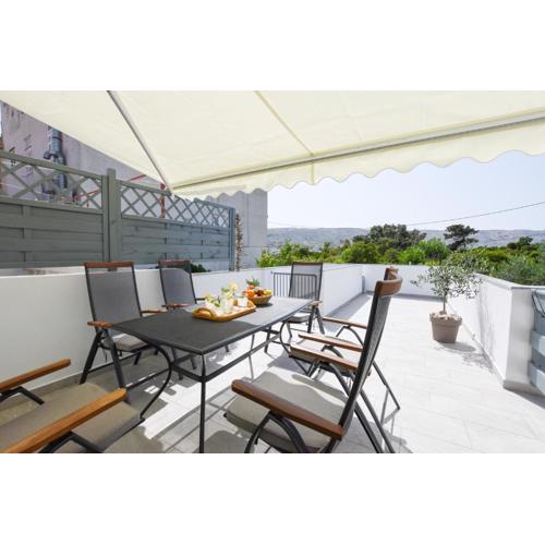 Apartment Sidro