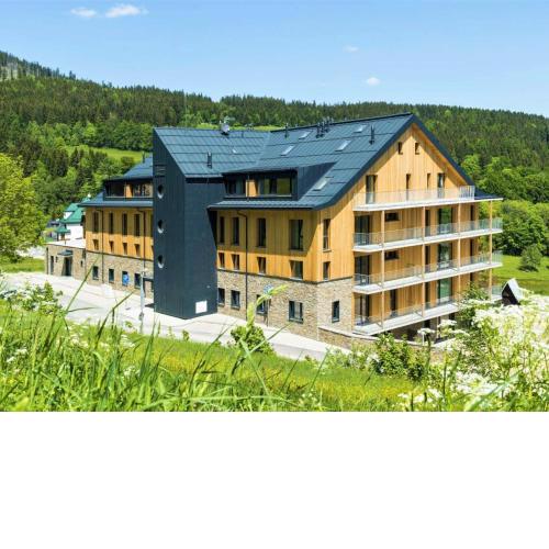 Apartment Ski&Bike Siréna 4-2 by Interhome