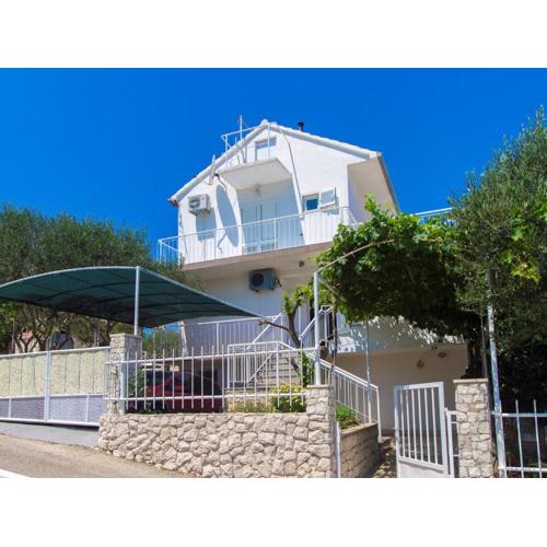 Apartment Slatine 5