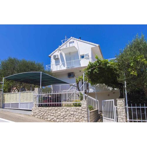Apartment Slatine 6