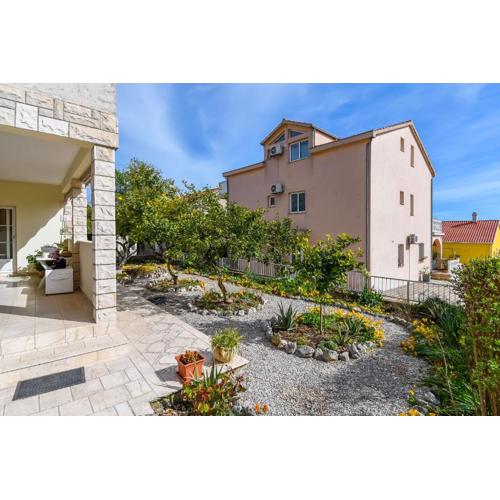 Apartment Slavica