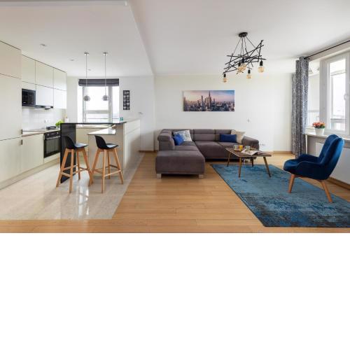 Apartment Słomińskiego 5 II with Balcony by Noclegi Renters