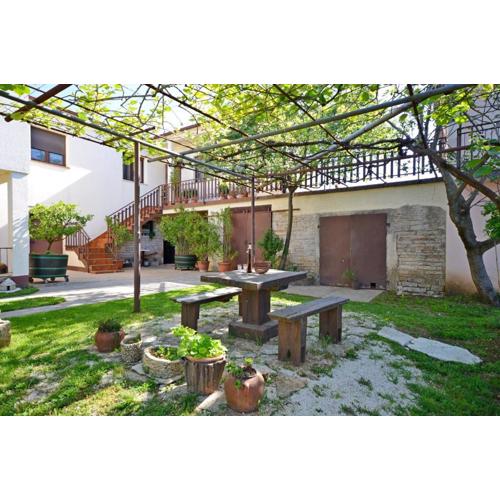 Apartment Srblin