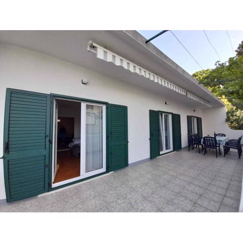 Apartment Srecko