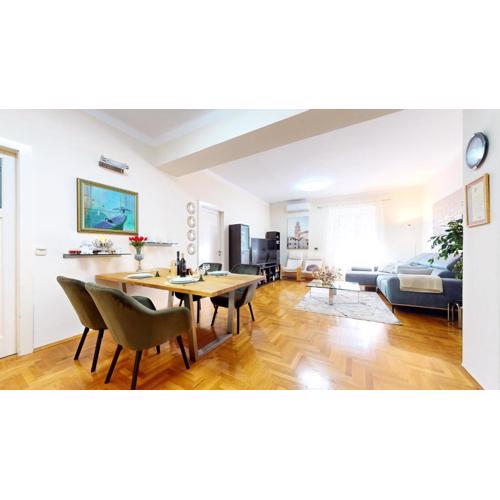 Apartment Stella- near Center and Bačvice Beach