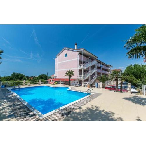 Apartment Suzana 2220