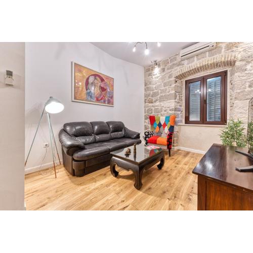 Apartment Talir