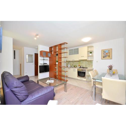 Apartment Tina Split