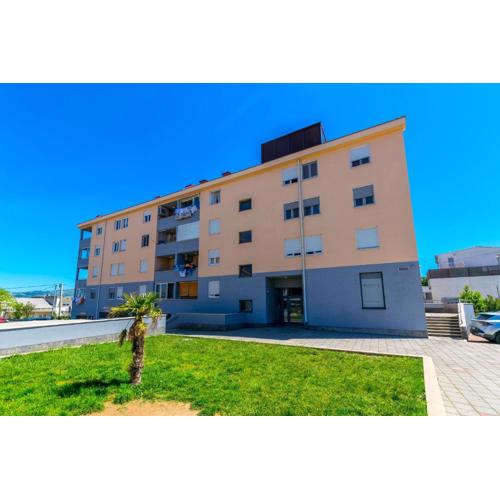 Apartment Tino
