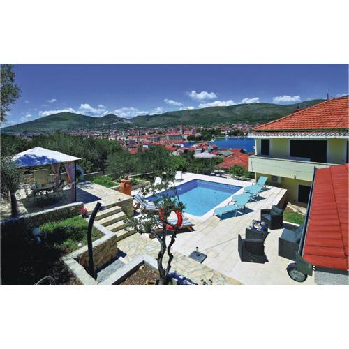 Apartment Trogir With Sea View 06