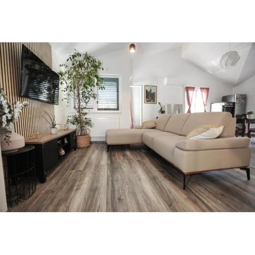 Apartment Tugare