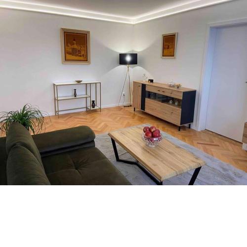 Apartment under Trojický hill