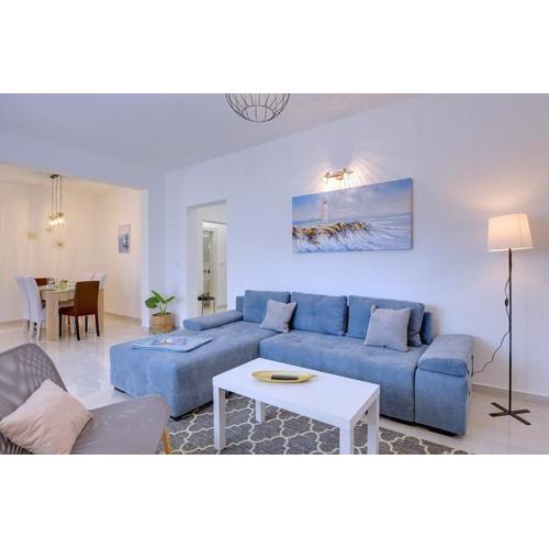 Apartment Vala