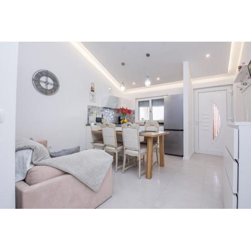 Apartment Velika obala 2