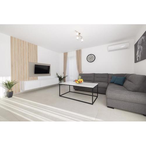 Apartment Veranda
