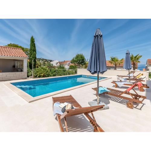 Apartment Villa 2 Pools-4 by Interhome