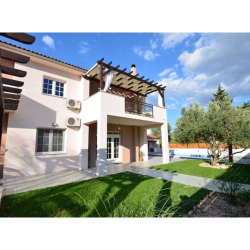 Apartment Villa Troskot