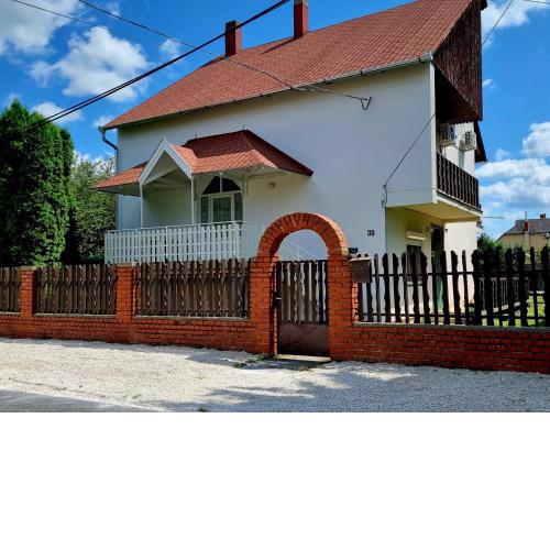 Apartment with balcony - Lake Balaton