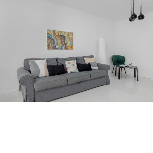 Apartment with Garden in Kraków by Noclegi Renters