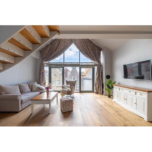 Apartment with mezzanine
