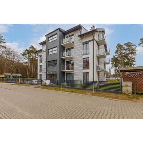 Apartment with Parking 500 m from The Sea by Noclegi Renters