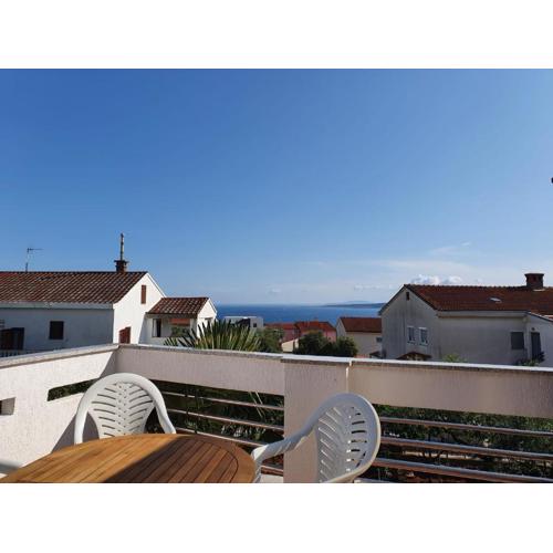 Apartment with Terace and sea view Marica