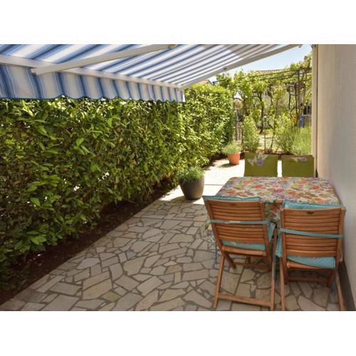 Apartment with terrace and 1 room
