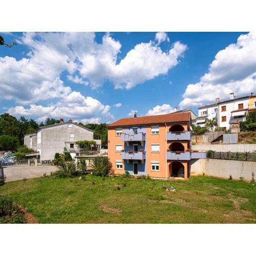 Apartment Zeba by Interhome