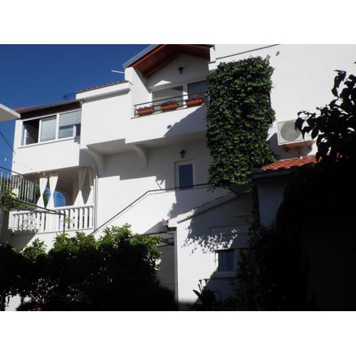 Apartments - Rooms VESNA