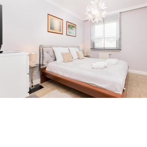 Apartments 350m to the Beach Gdańsk Piastowska by Renters Prestige
