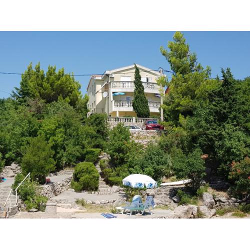 Apartments Akiki