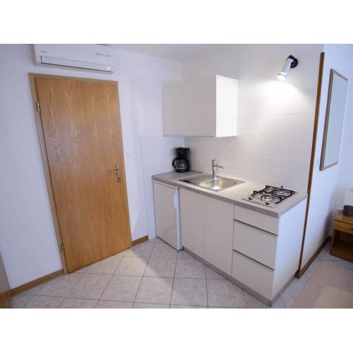 Apartments Alba - Studio apartment Jasmine