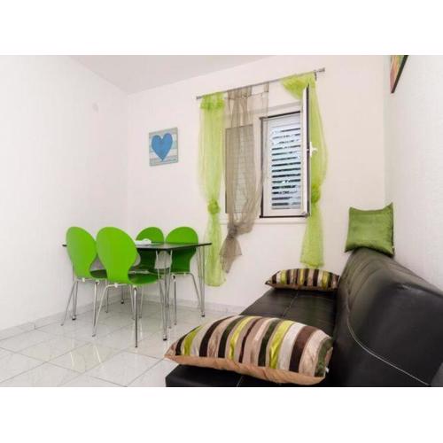Apartments Ammos - One Bedroom Apartment with Shared Terrace and Sea View Veliki